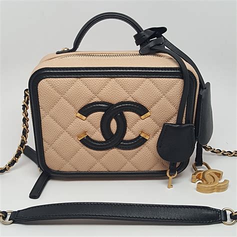 chanel vanity case bag beige